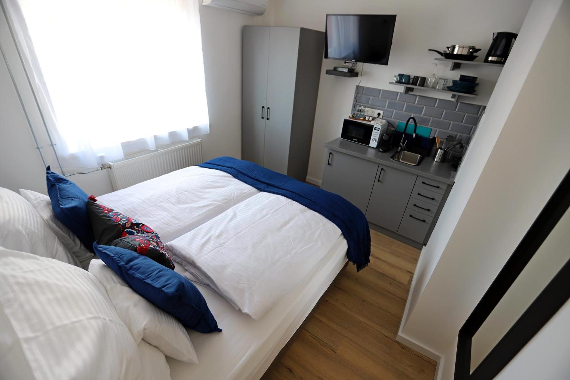 Natali Apartmanhaz Eger Eksteriør bilde