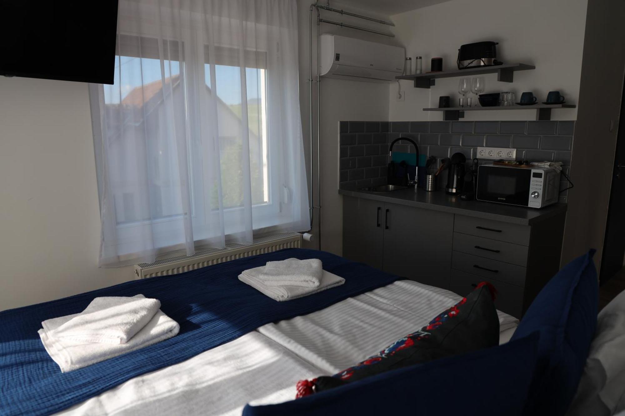 Natali Apartmanhaz Eger Eksteriør bilde